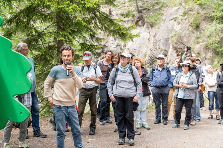 Vernissage TWINGI 24 mit Künstler Kaspar Bucher