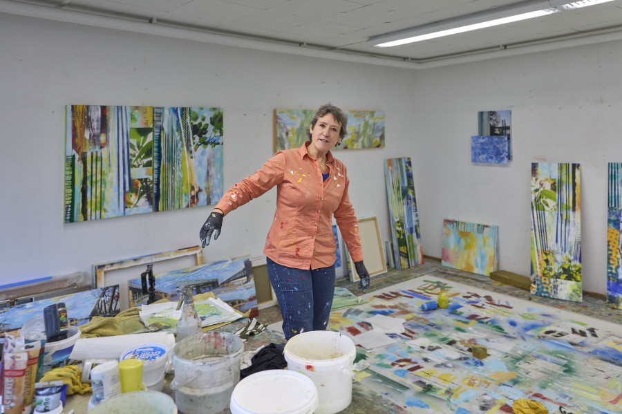 Rosa Lachenmeier in ihrem Atelier